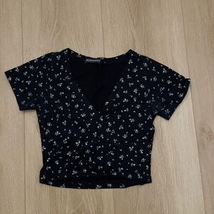 Brandy Melville top